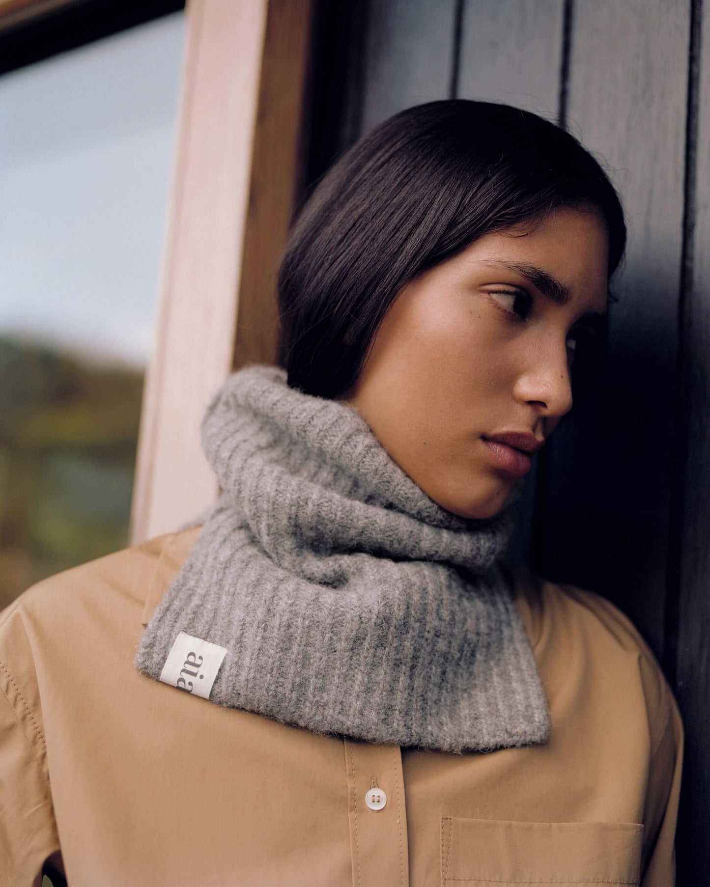 Aiayu "Nellie Neck Warmer" Pure Light Grey OS