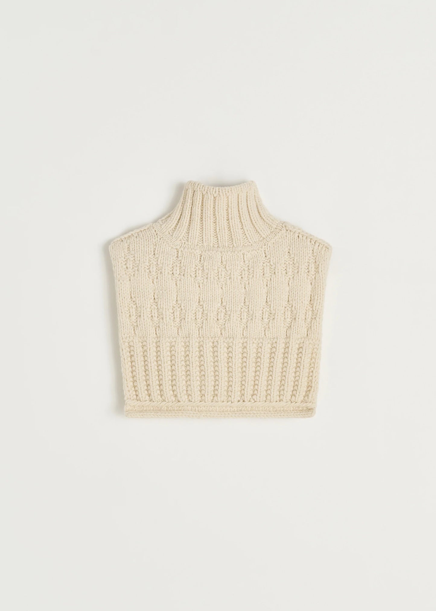 Aiayu "Asami neckwarmer – pure llama" Pure Ecru OS