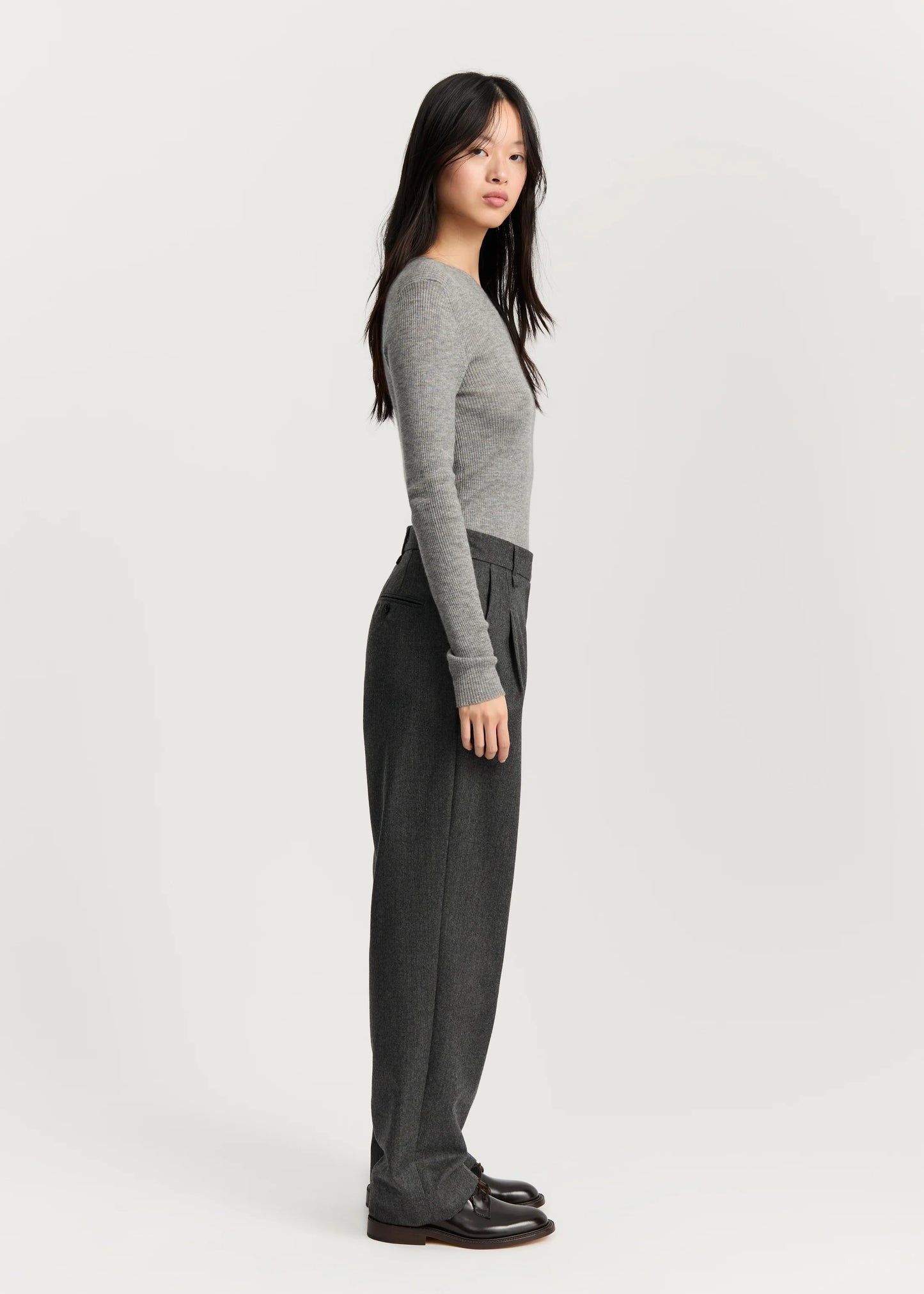 Aiayu "Balder Pant Fine Wool" Dark Grey