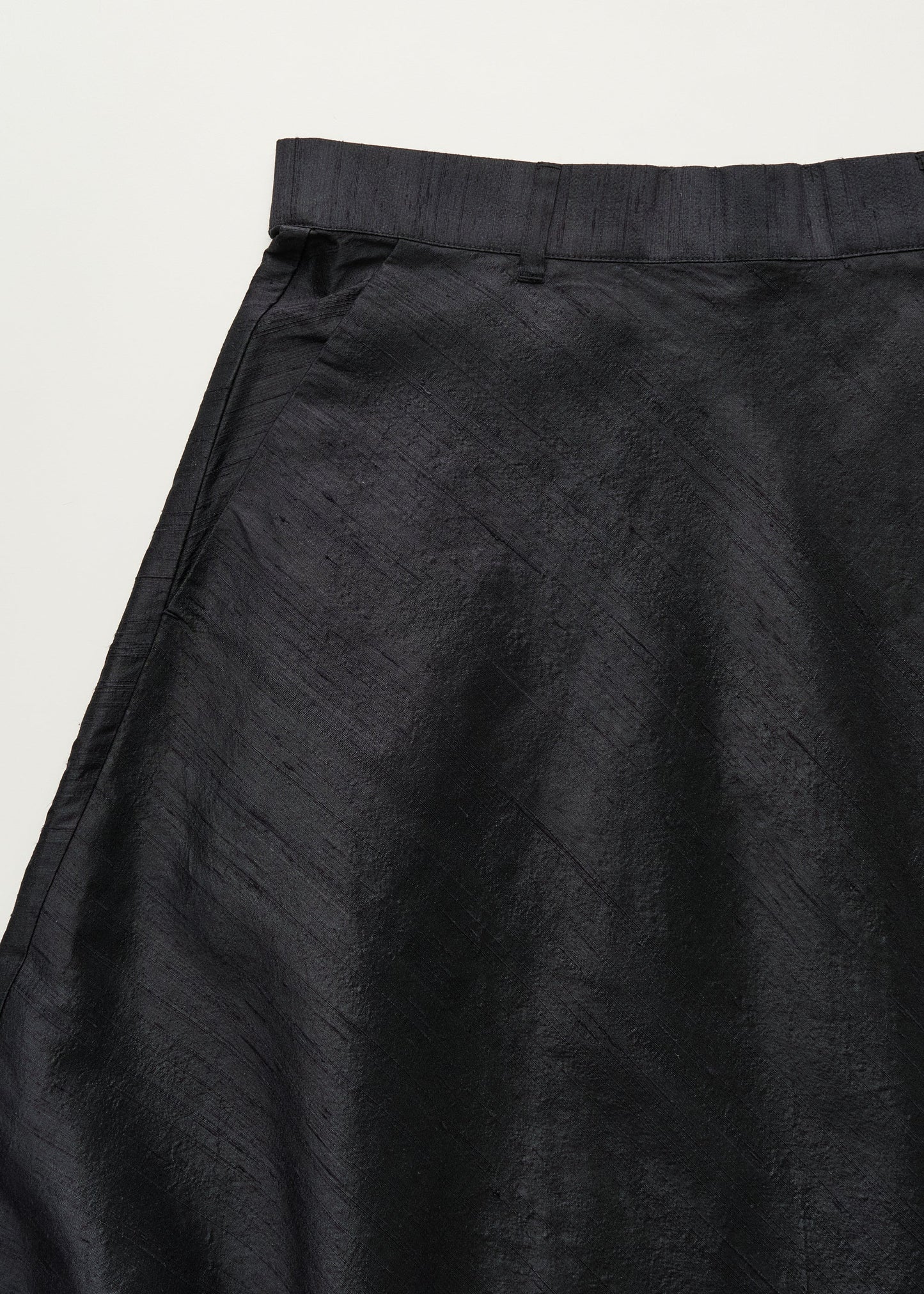 Aiayu "Bea skirt silk" Black navy