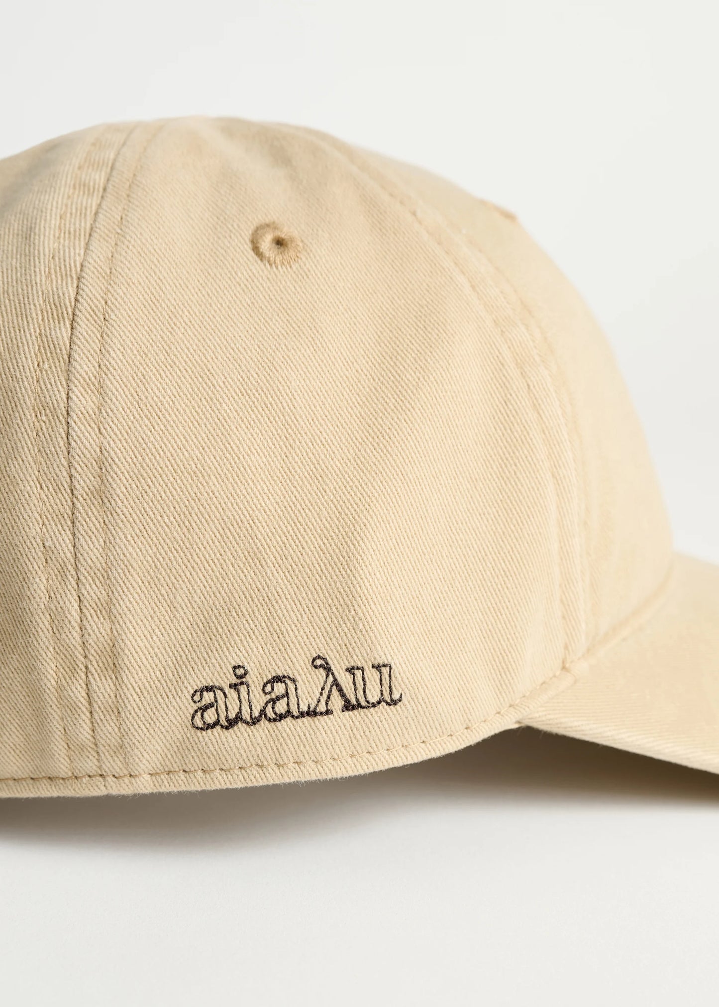Aiayu "Cap" Beige