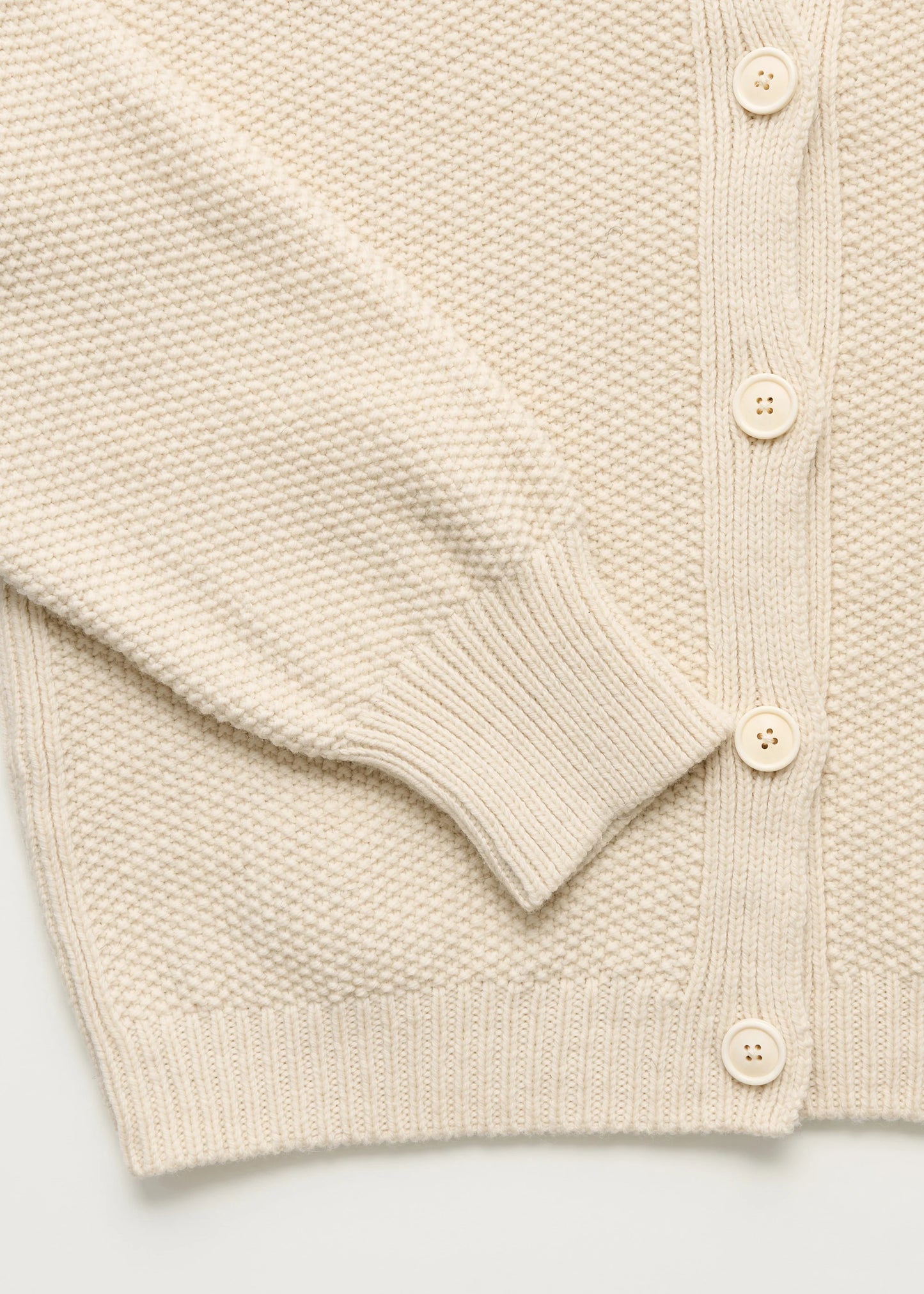 Aiayu "Irena cardigan – highland wool" Pure Ecru