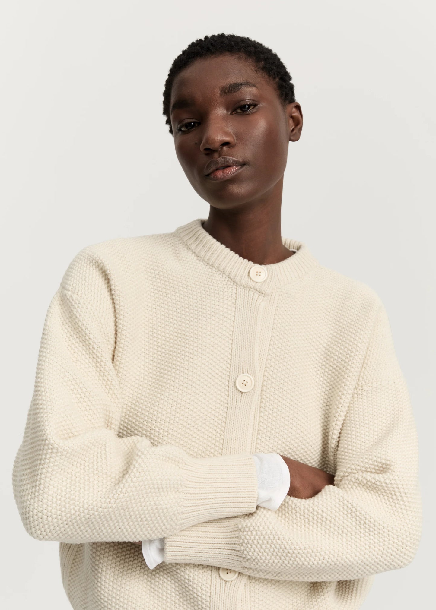 Aiayu "Irena cardigan – highland wool" Pure Ecru