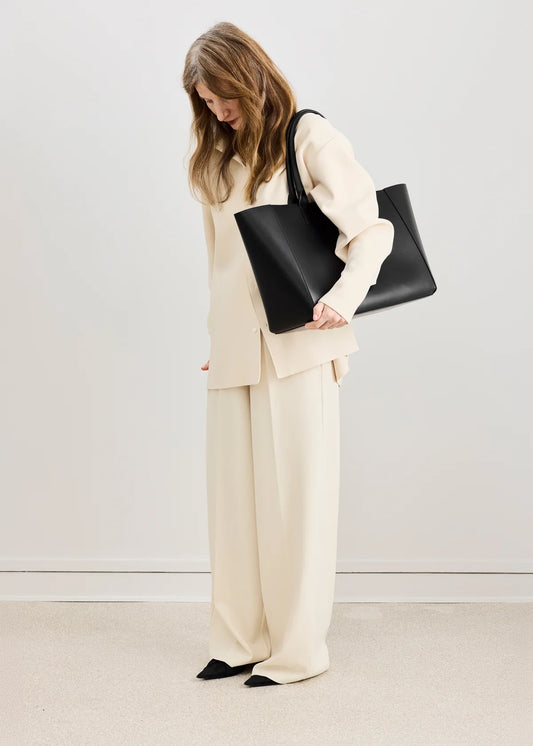 Koné "Large Filippo Bag" Vitello Black