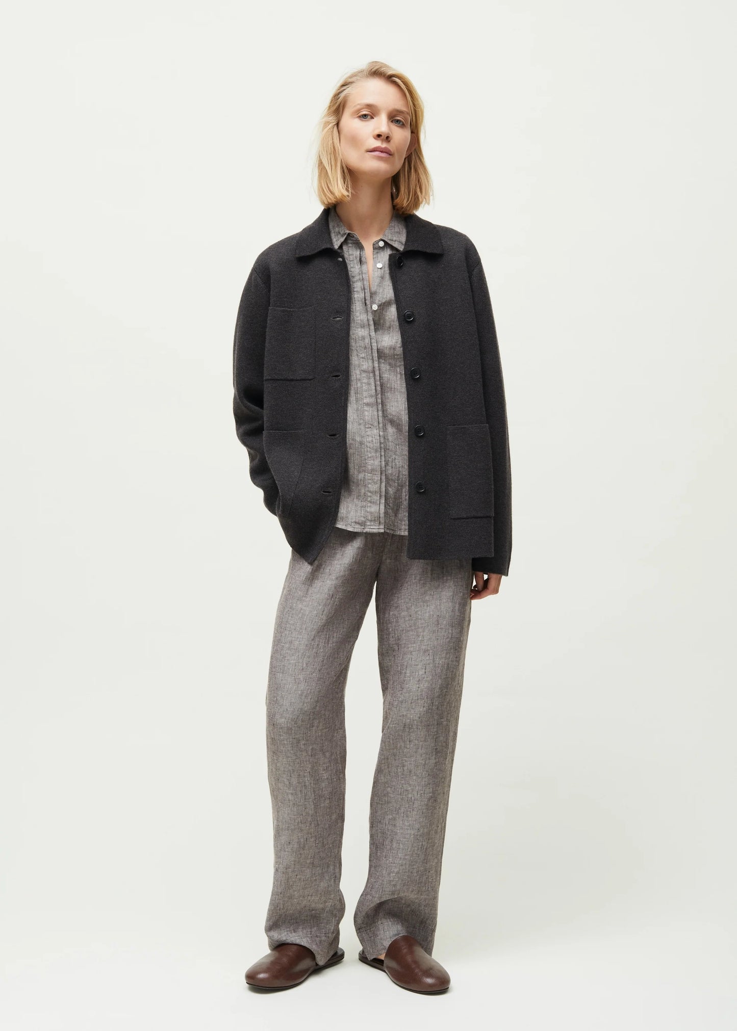 Aiayu "Moema cardigan - pure merino wool" Dark Brown Mela