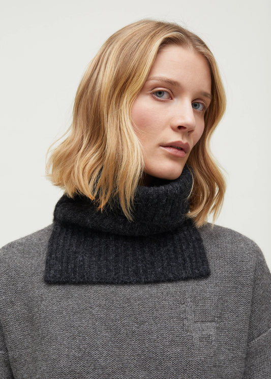 Aiayu "Nellie neck warmer" Pure Dark Grey OS