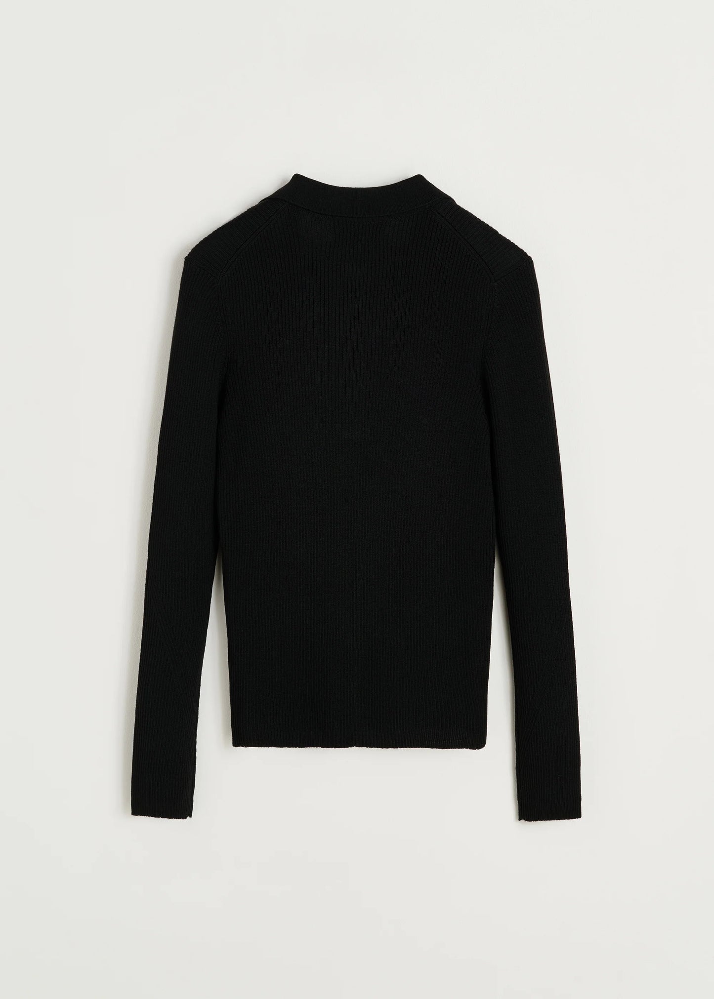 Aiayu "Noa polo blouse – pure merino wool" Black