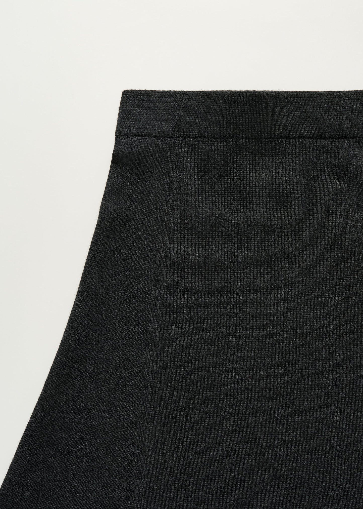 Aiayu "Riley skirt - merino wool" Antracite