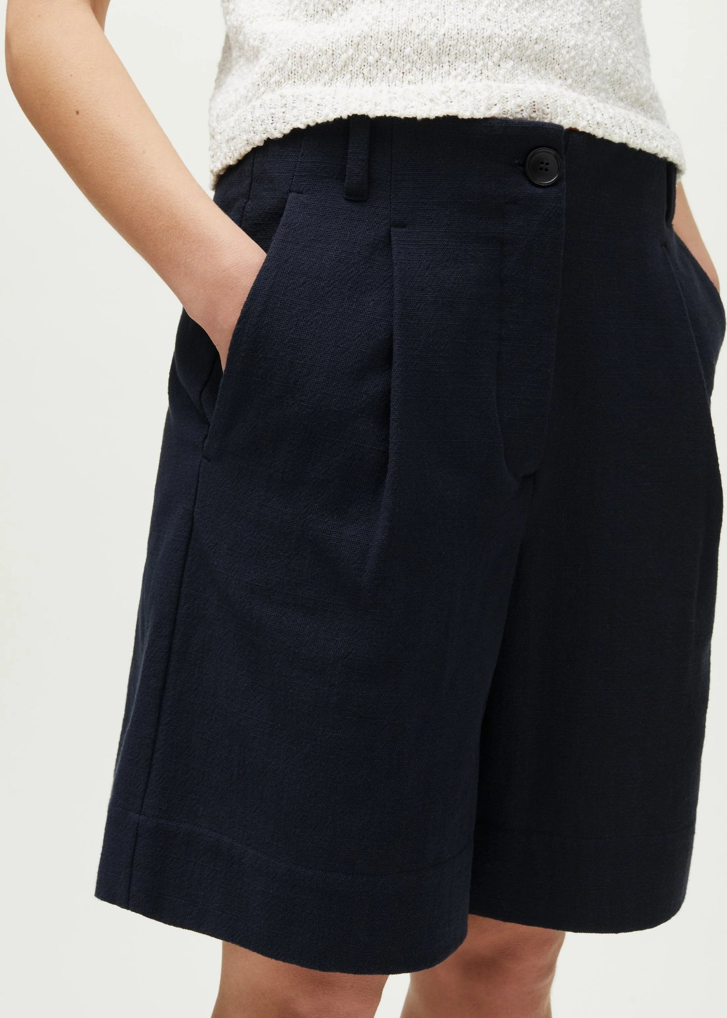 Aiayu "Willy shorts cotton" Navy