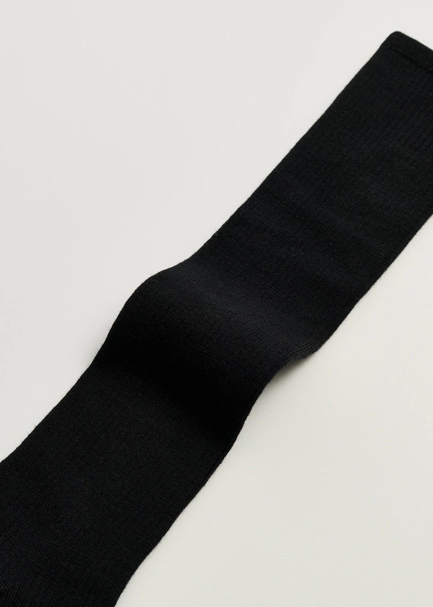 Aiayu "Wool Knee Socks II" Black