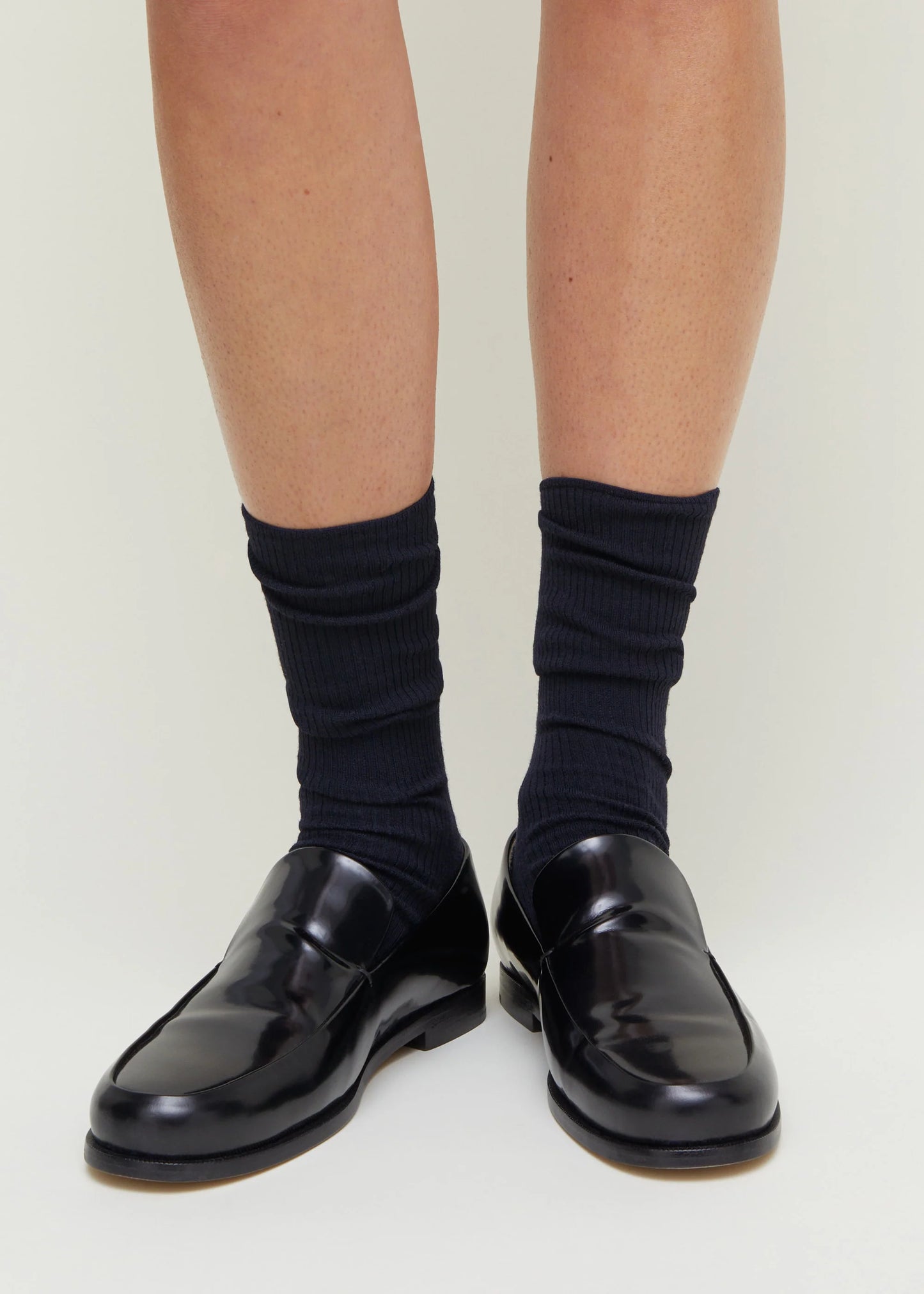 Aiayu "Wool Rib Socks" Navy