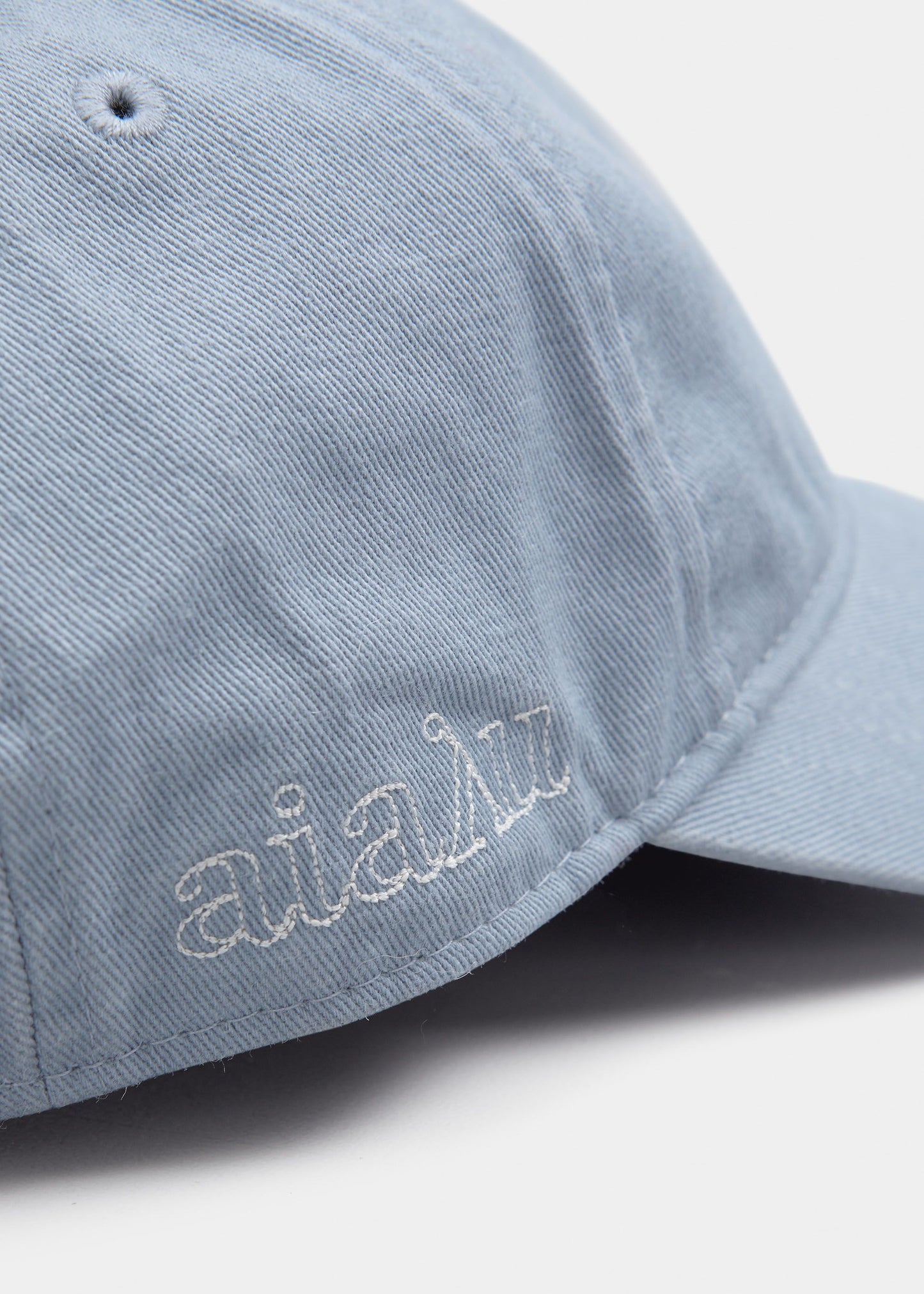 Aiayu "Cap" Waterfall OS