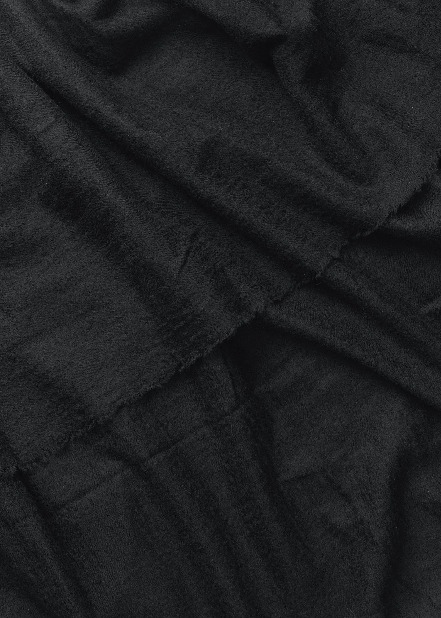 Aiayu "Poon Scarf" cashmere 125x175 Black