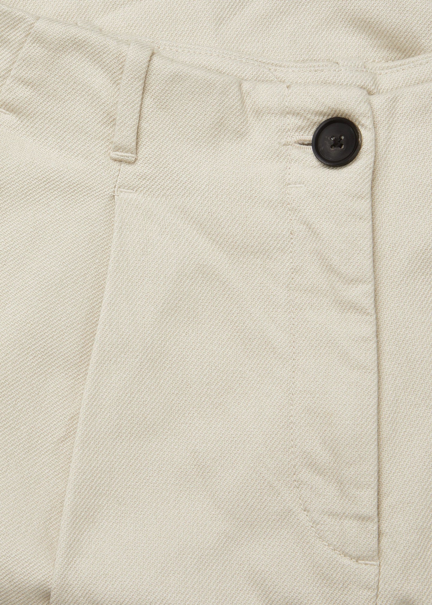 Aiayu "Willy Shorts" Milk
