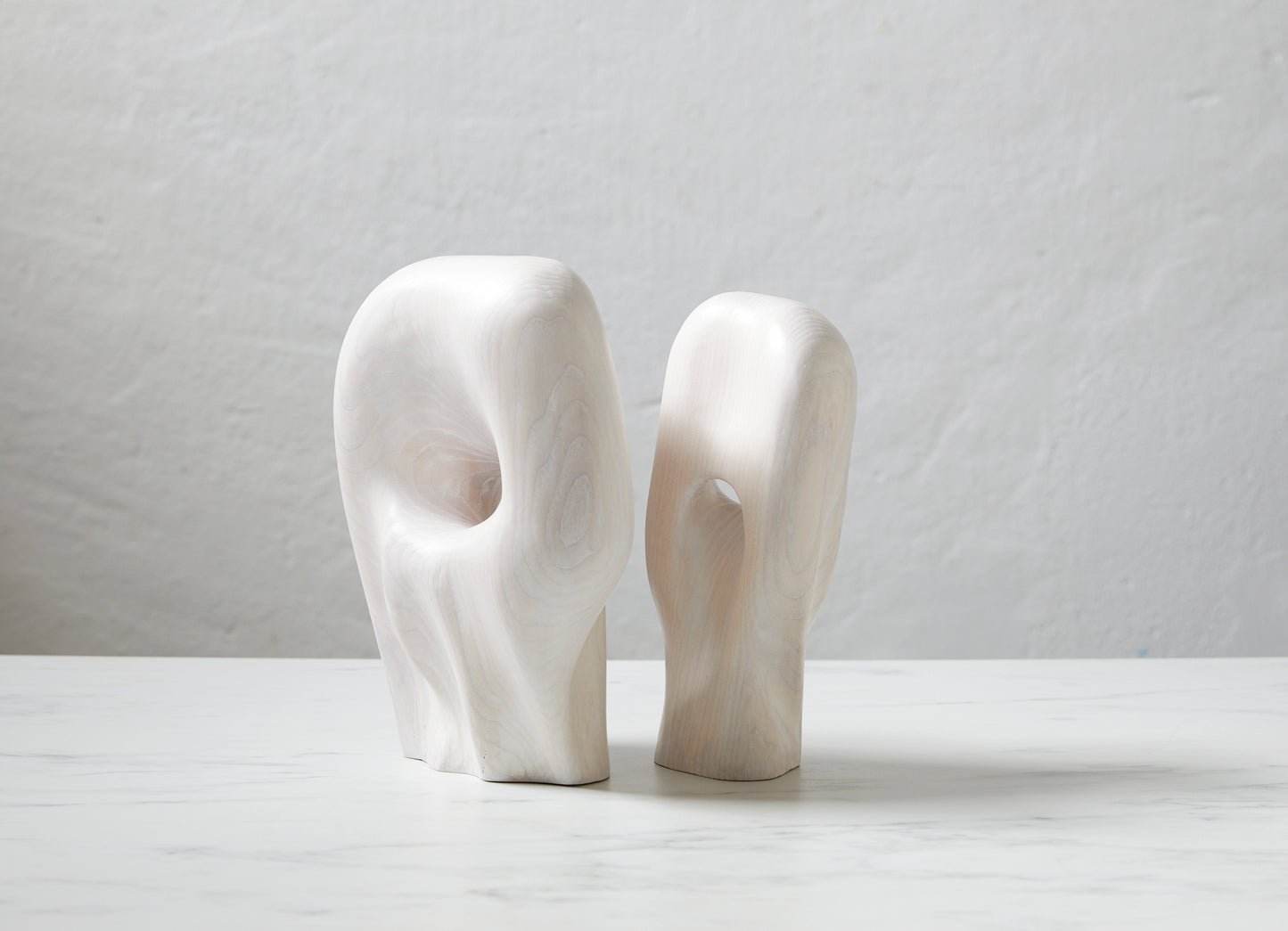 Løvfall skulptur, Ask venner