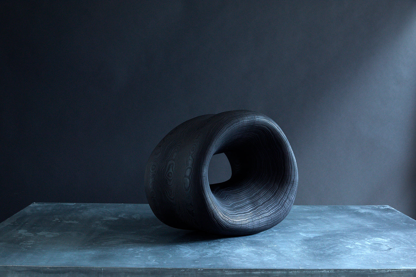 Løvfall Skulptur, "Asker Ash"
