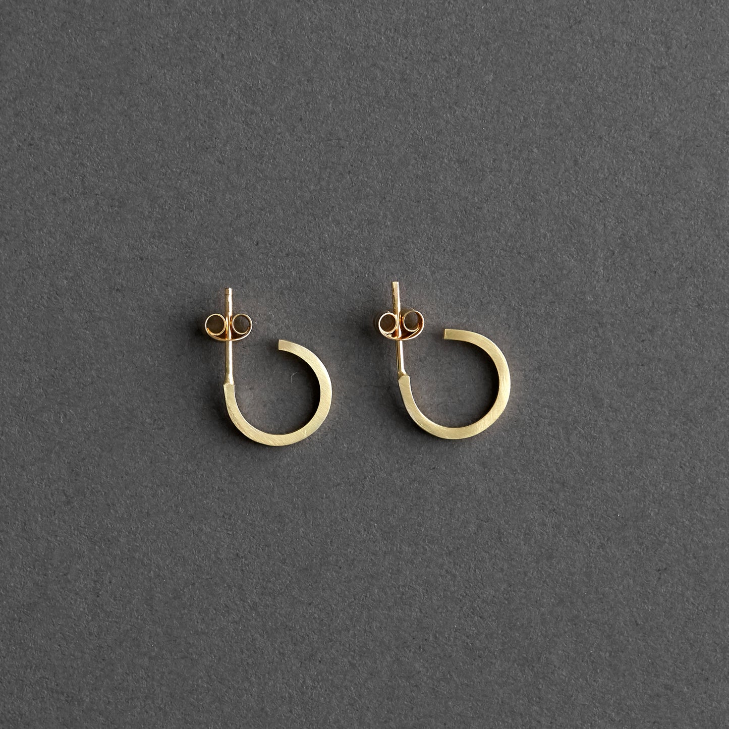 Miya Mini hoop 14k Gold, pair