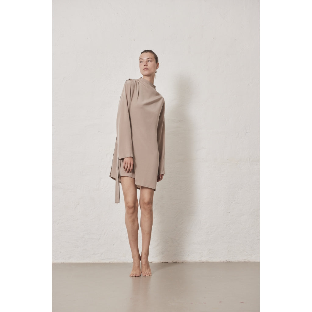 Envelope1976 "Country dress" Stucco silk