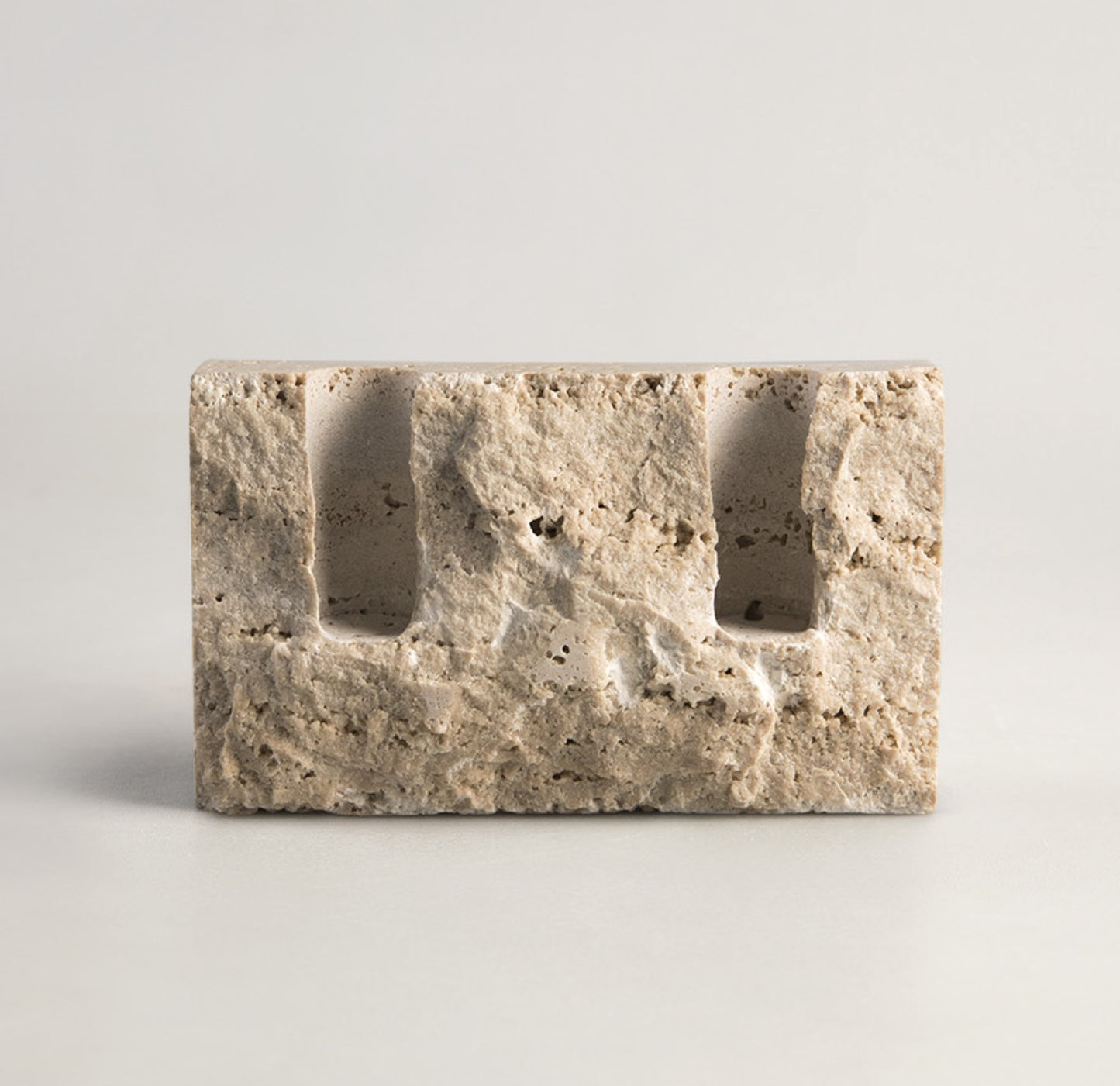 Snug candle holder:Bone white travertine - RAW