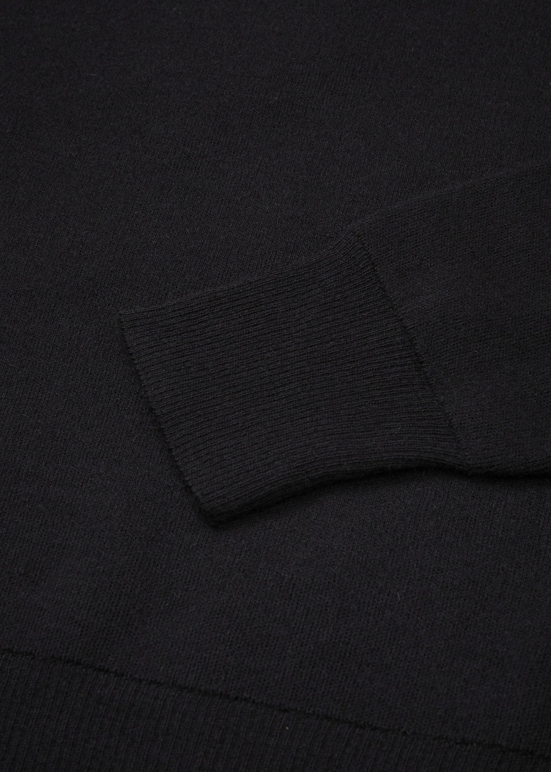 Aiayu "Akina Sweater" Black