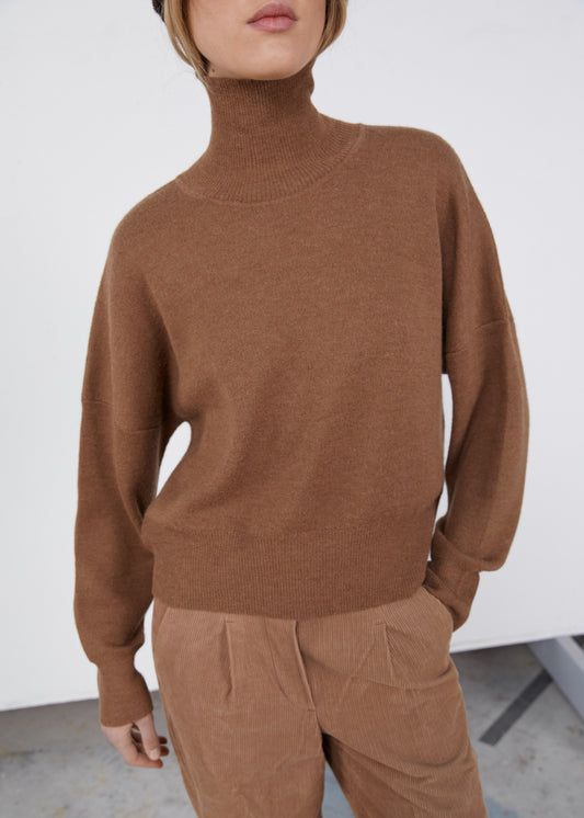 Aiayu "Akina Sweater" Pure Tabacco