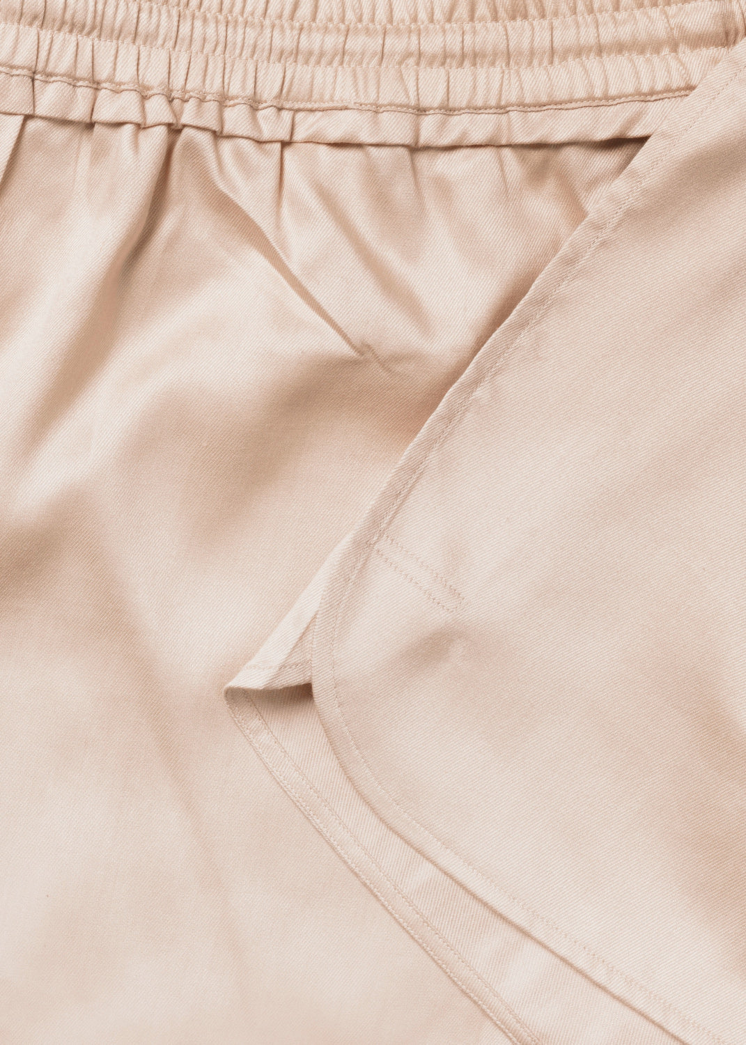 Aiayu "Anisha Shorts Silk" Champagne