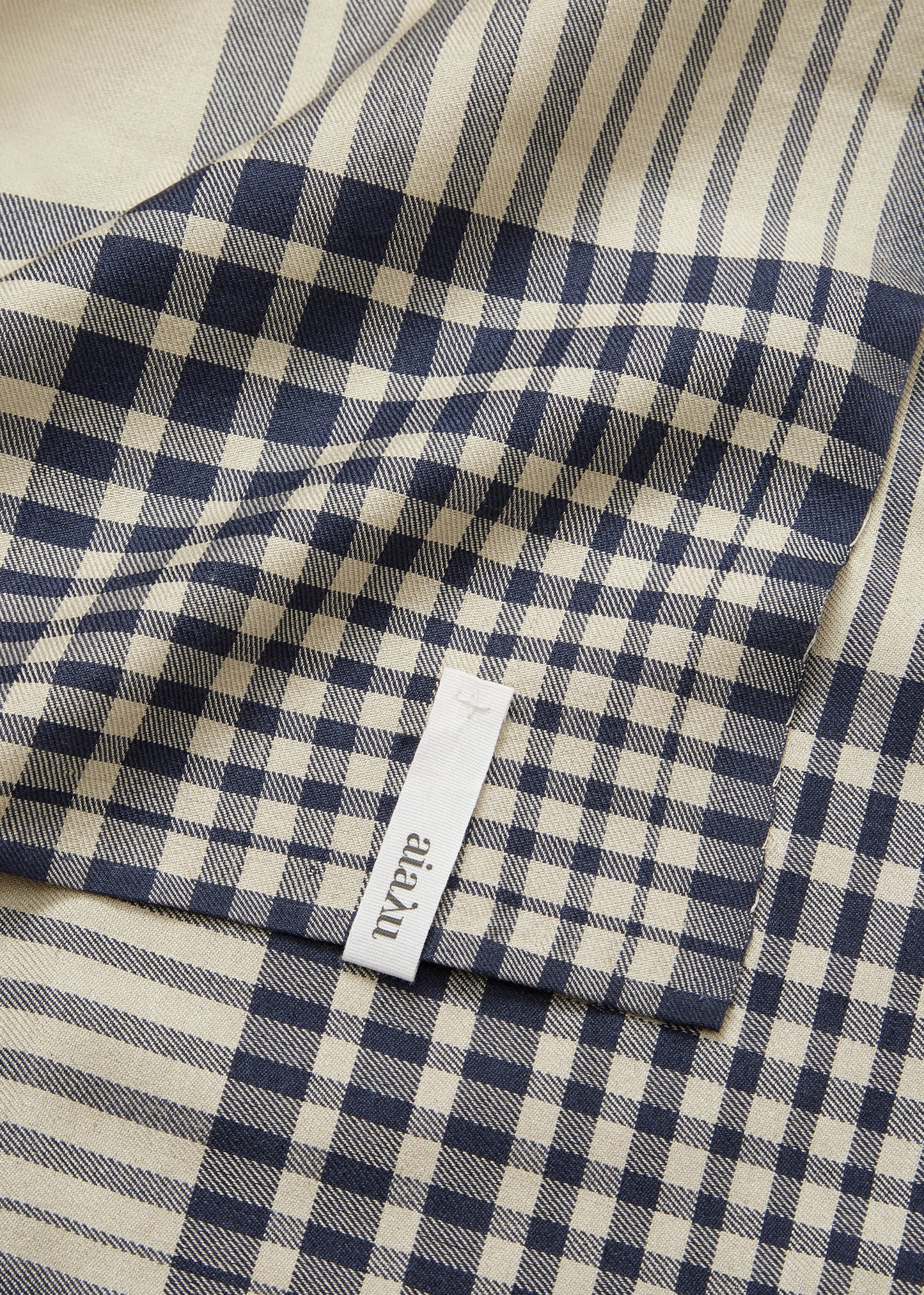 Aiayu "Electric" Mix Navy 65x65