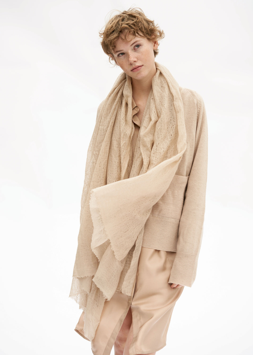 Aiayu "Poon Scarf" 125x175 Kashmir Macchiato