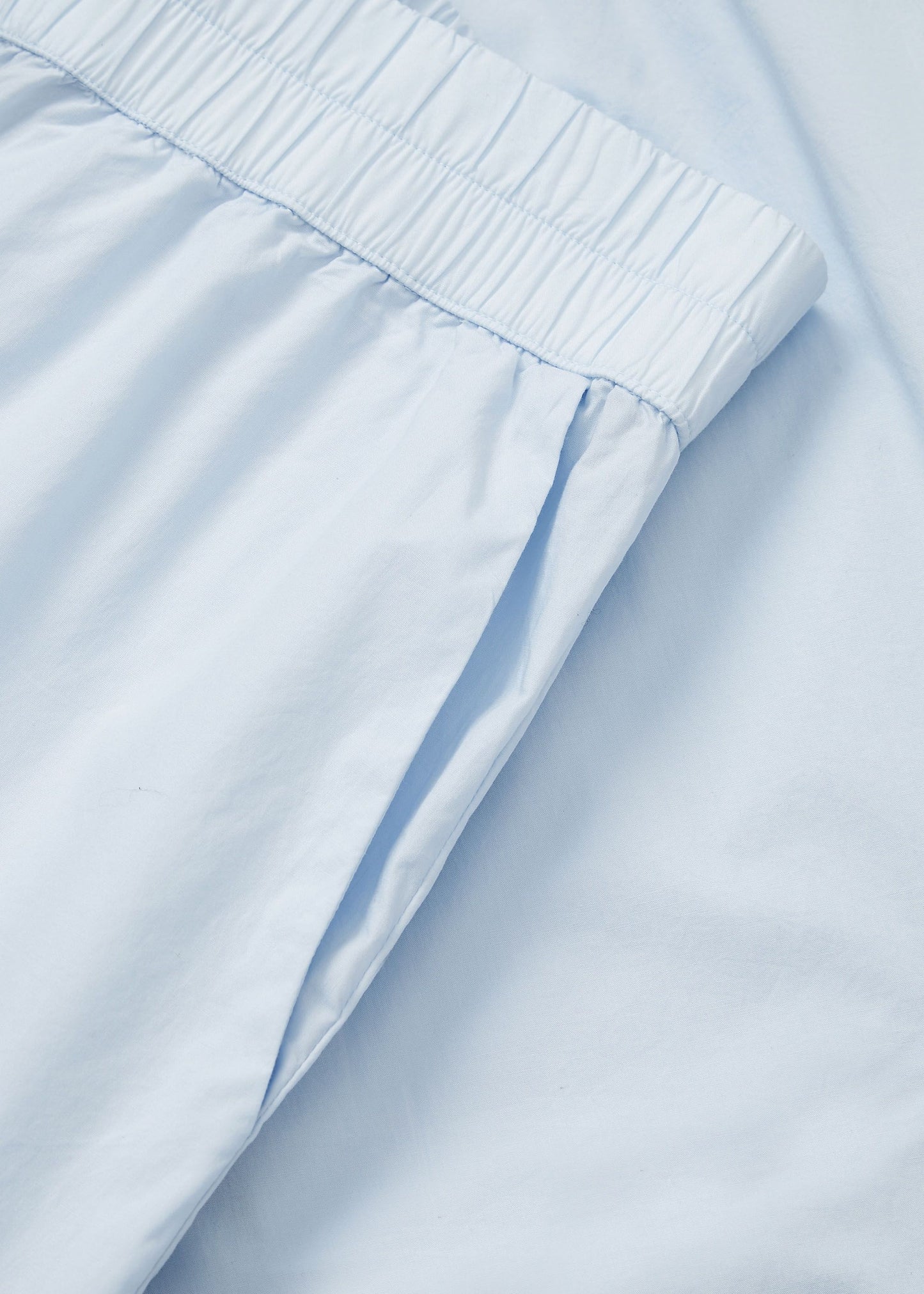 Aiayu "Shorts Long" Blue Eyes