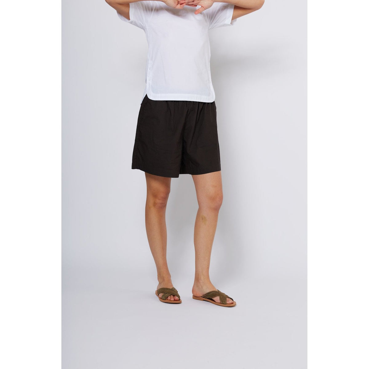 Aiayu "Lulu Poplin Shorts" cocoa