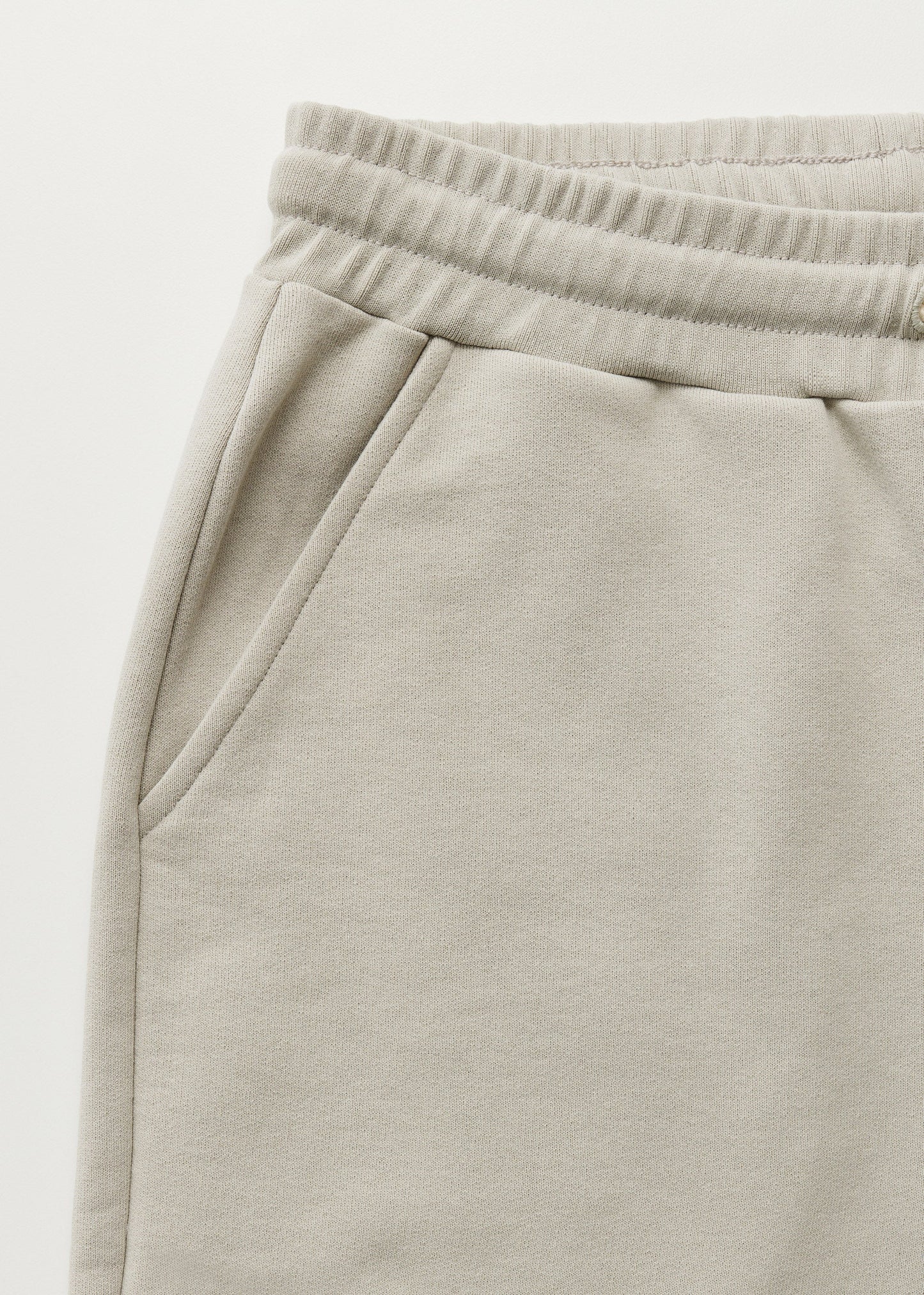 Aiayu "Aiayu Circular Sweatshorts" Grey