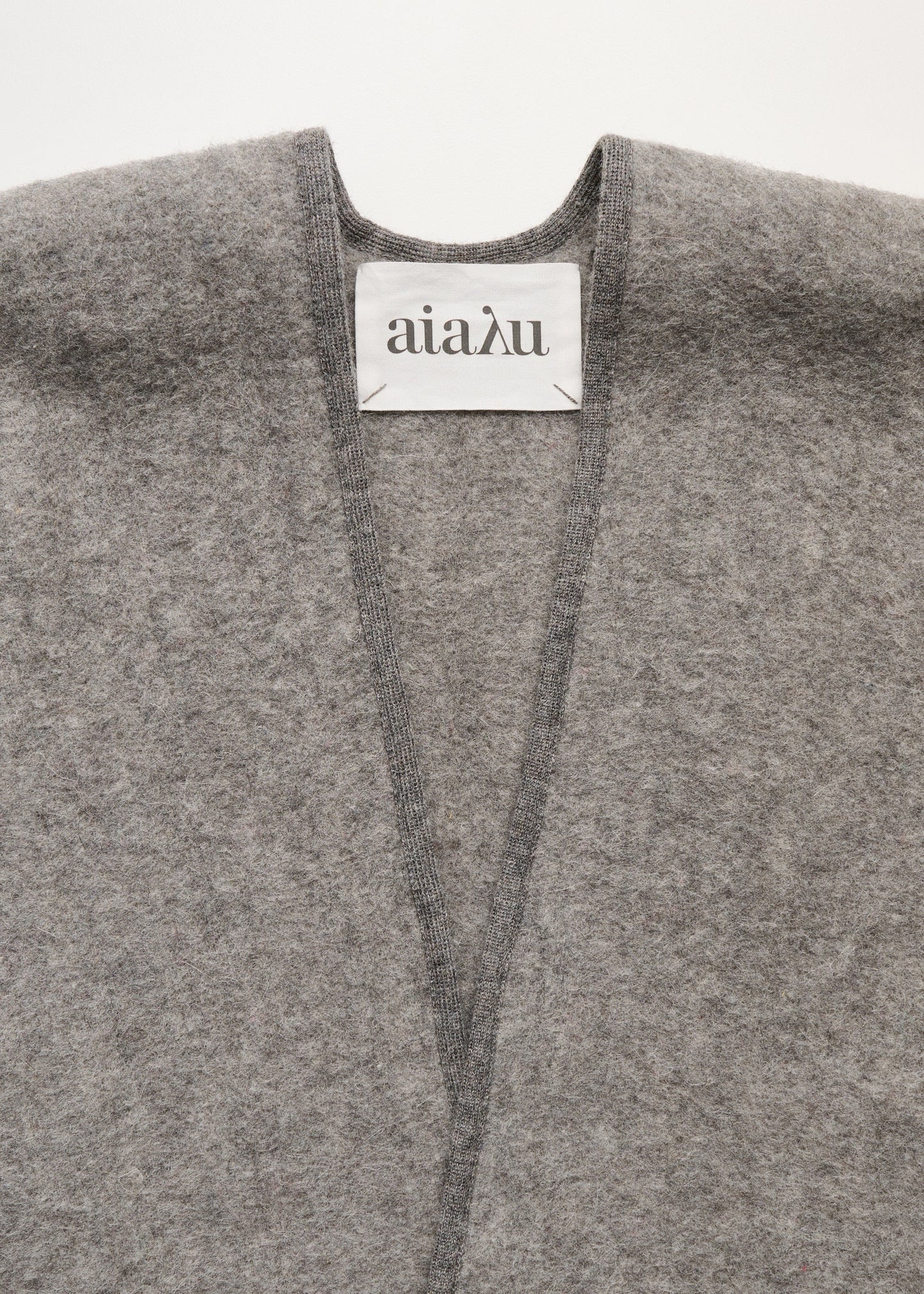 Aiayu "Avery poncho – wool" Pure Grey