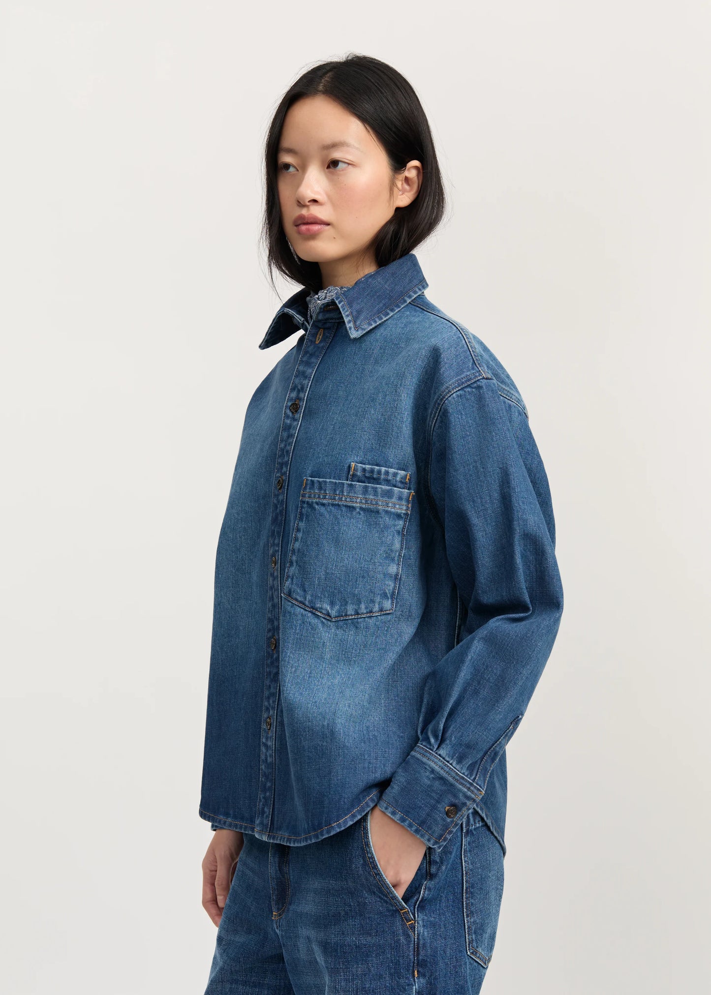 Aiayu "Casy shirt denim" Worn Blue