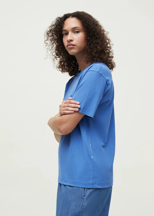 Aiayu "Classic circular tee" Brilliant Blue