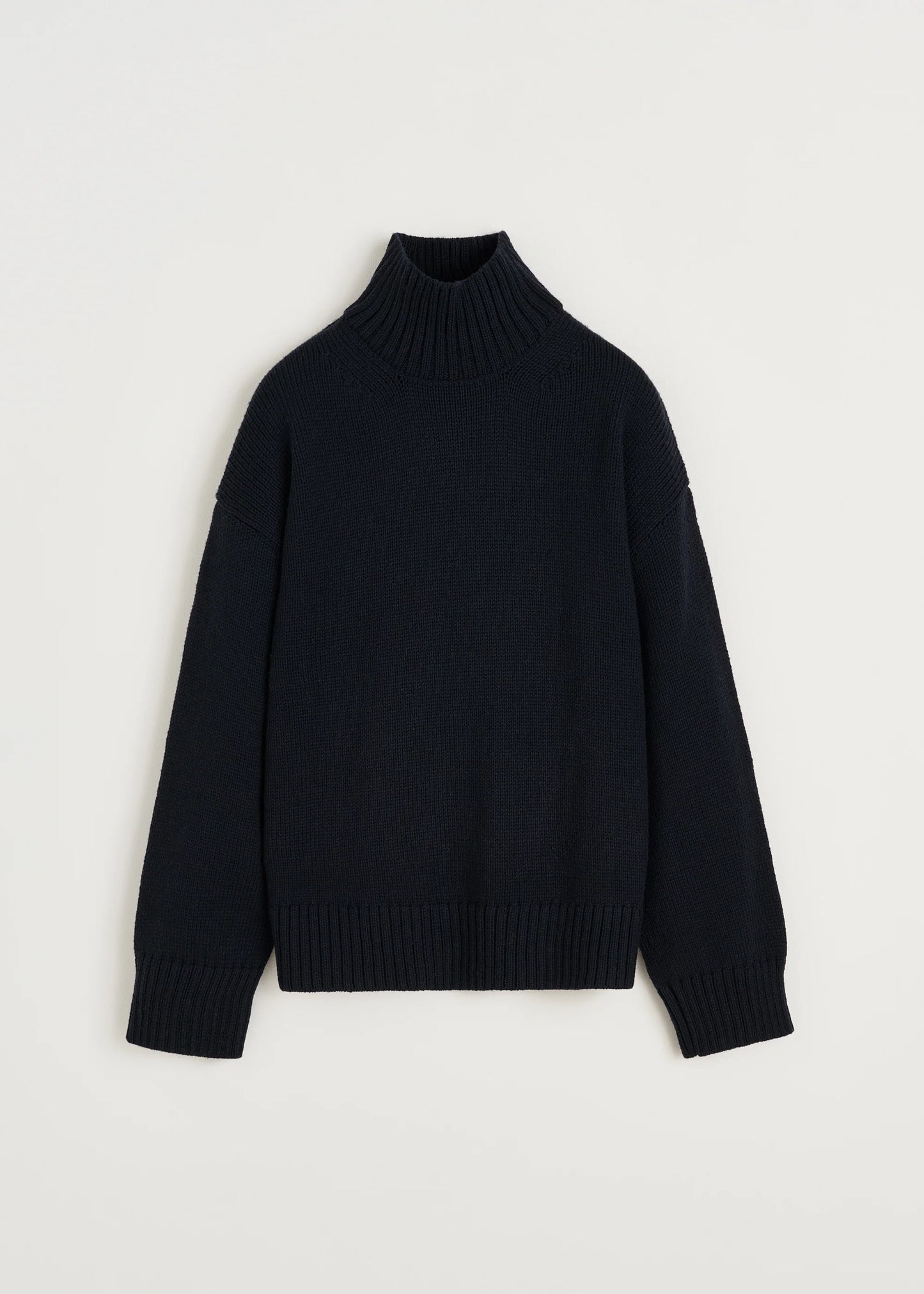 Aiayu "Farah sweater – highland wool" Black Navy