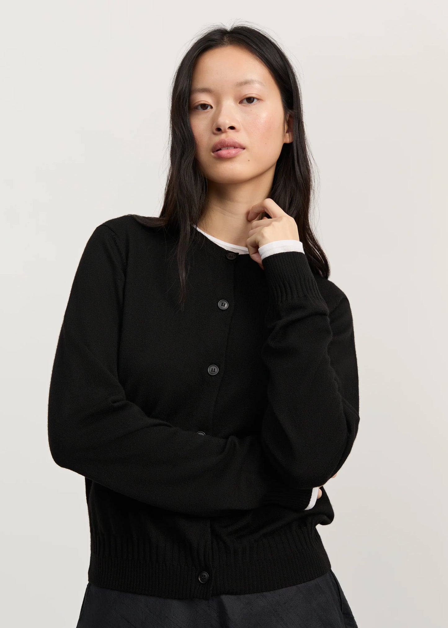 Aiayu "Hariza cardigan - pure merino wool" Navy