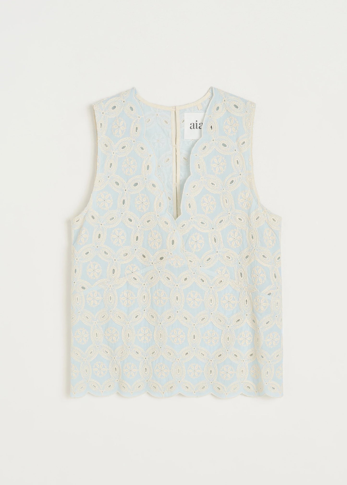 Aiayu "Himani top embroidery" Blue Eyes