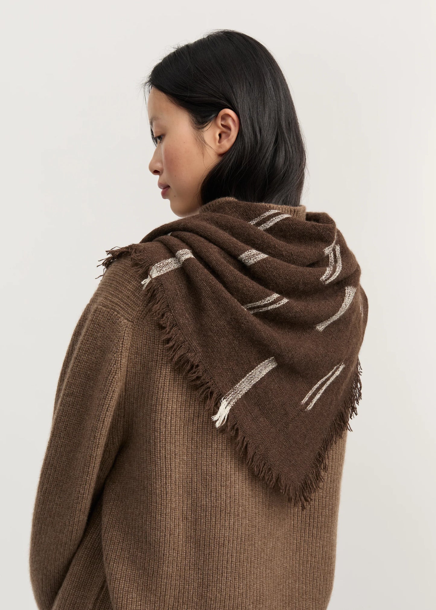 Aiayu "Kiona scarf – yak" Mix pure brown