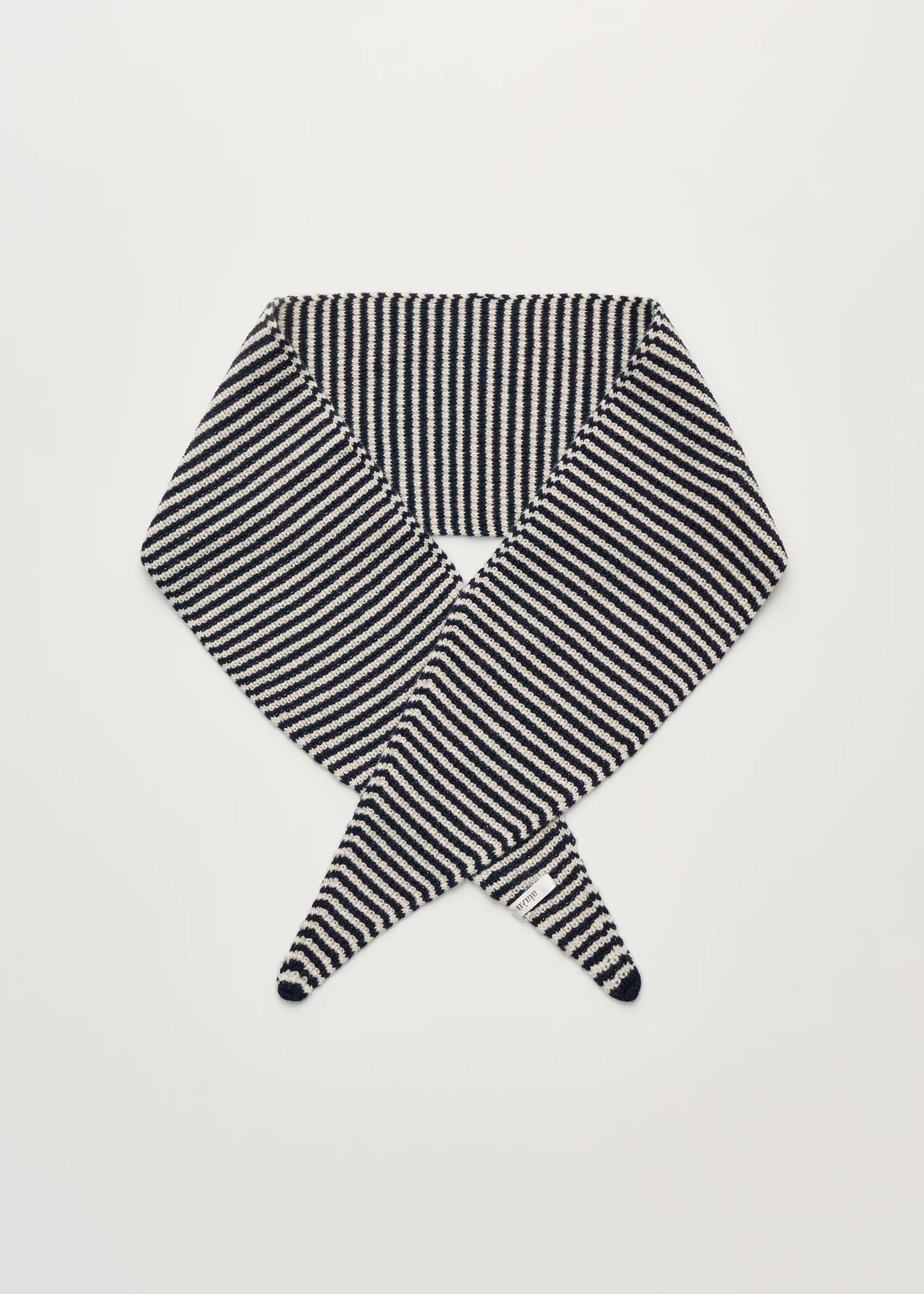 Aiayu "Knox scarf – cashmere" Mix Black Blue