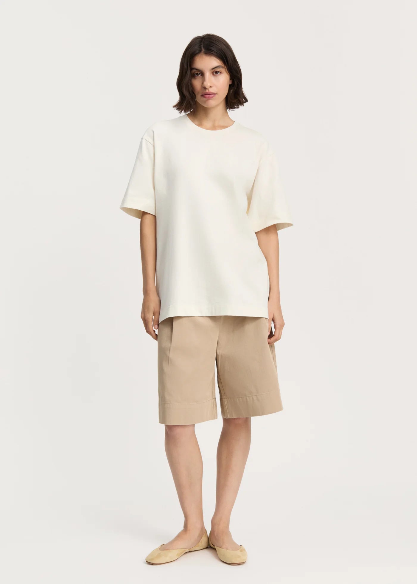 Aiayu "Lui circular tee" Pure Ecru