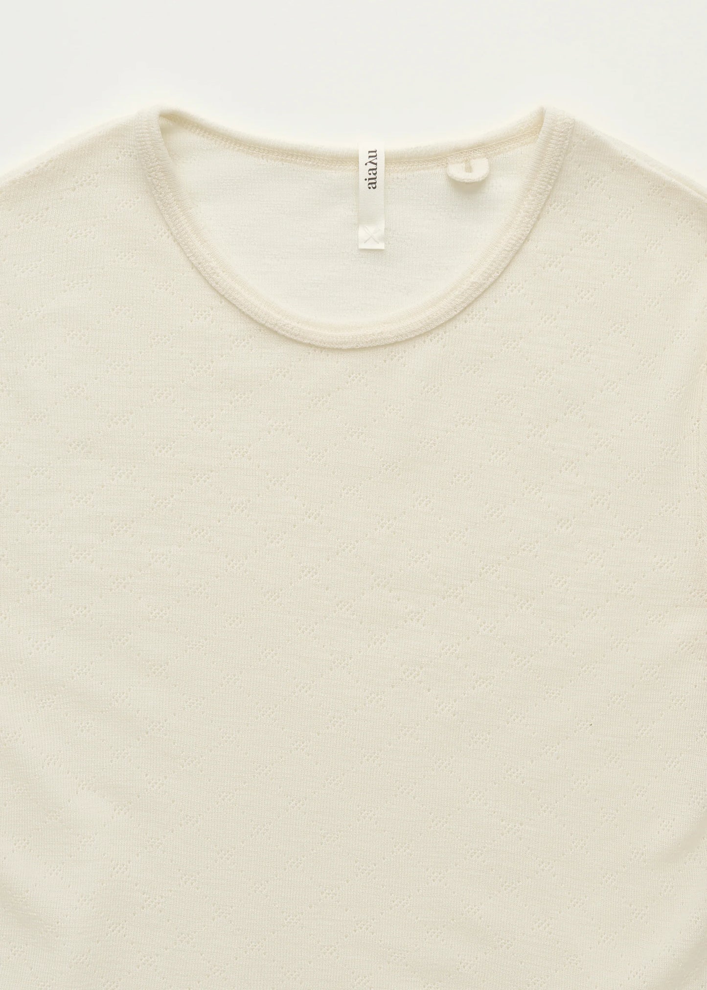 Aiayu "Lumae tee Merino" Pure Ecru