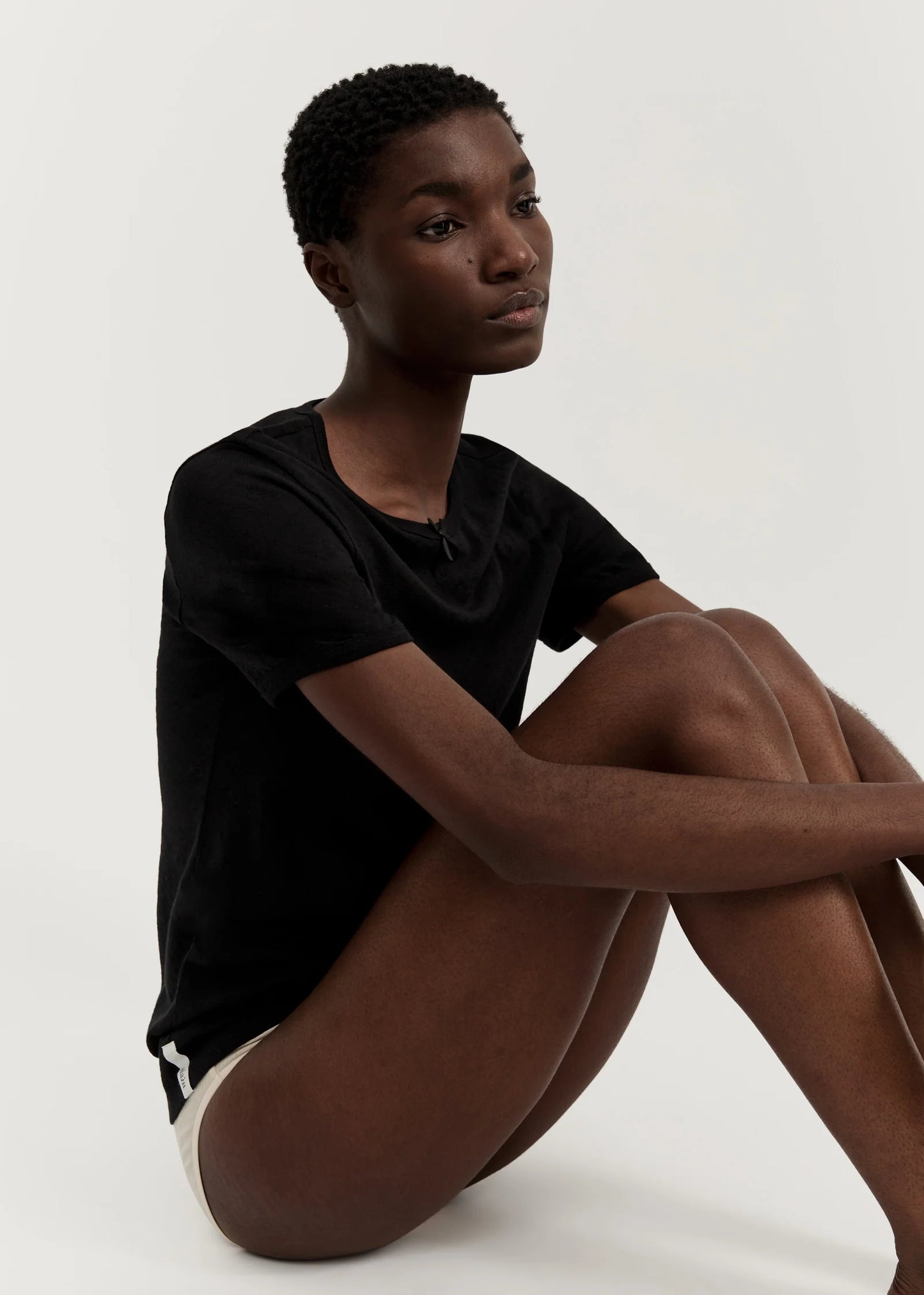 Aiayu "Messhu Tee" Black