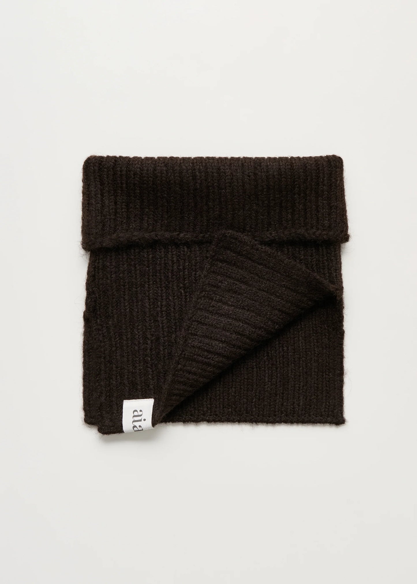 Aiayu "Nellie neck warmer – llama" Pure chocolate