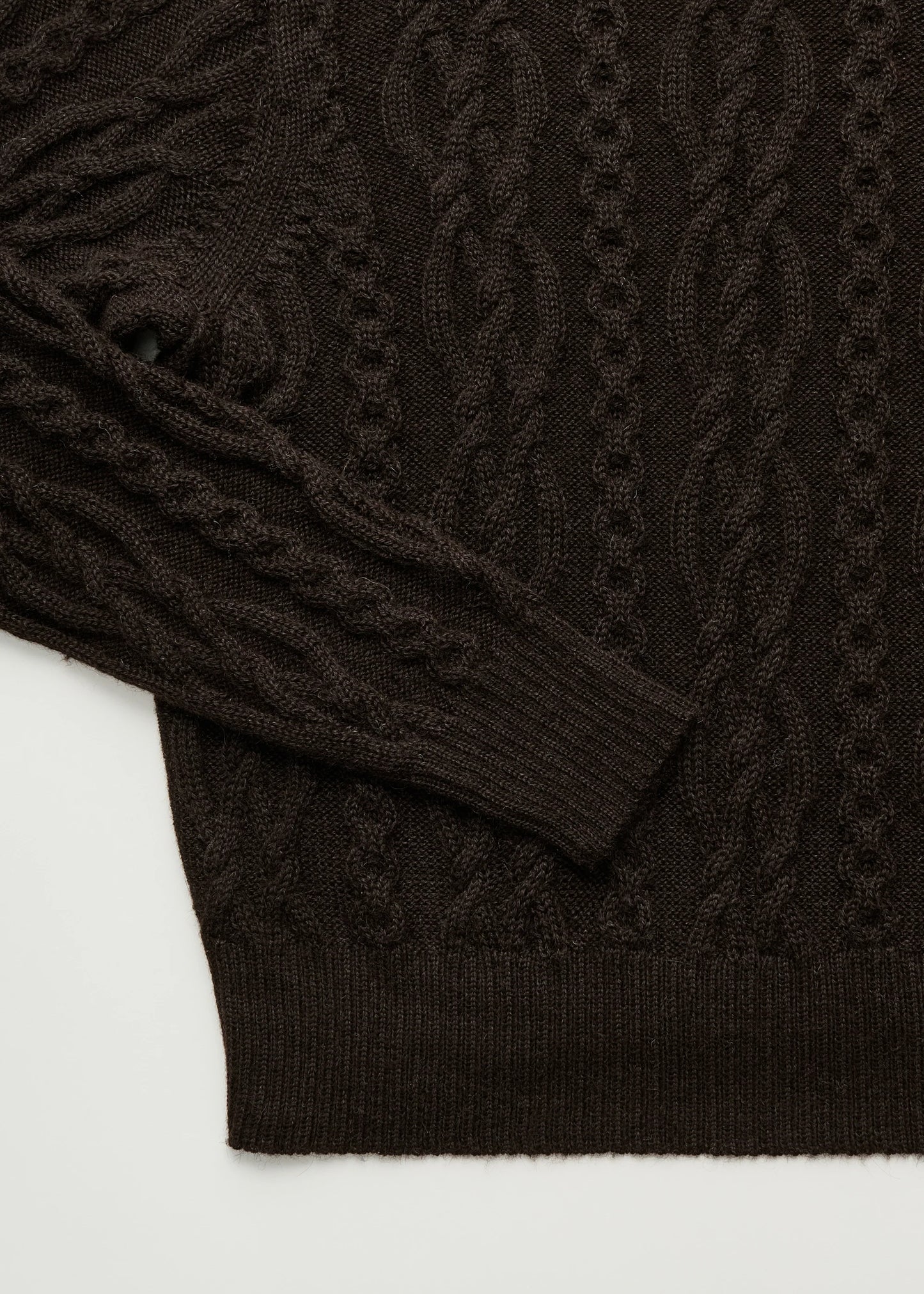 Aiayu "Orenda sweater – llama" Pure Dark Brown