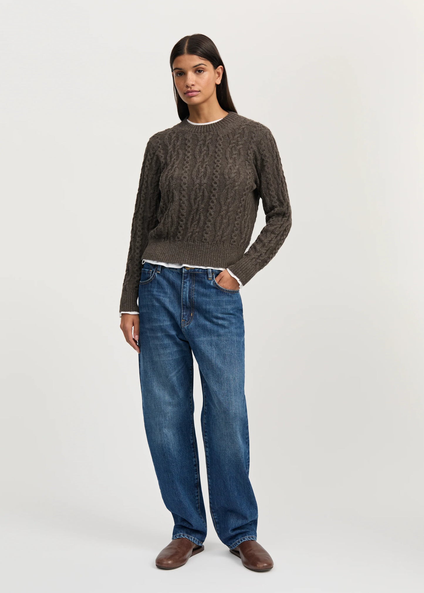Aiayu "Orenda sweater – llama" Pure Smokey Brown