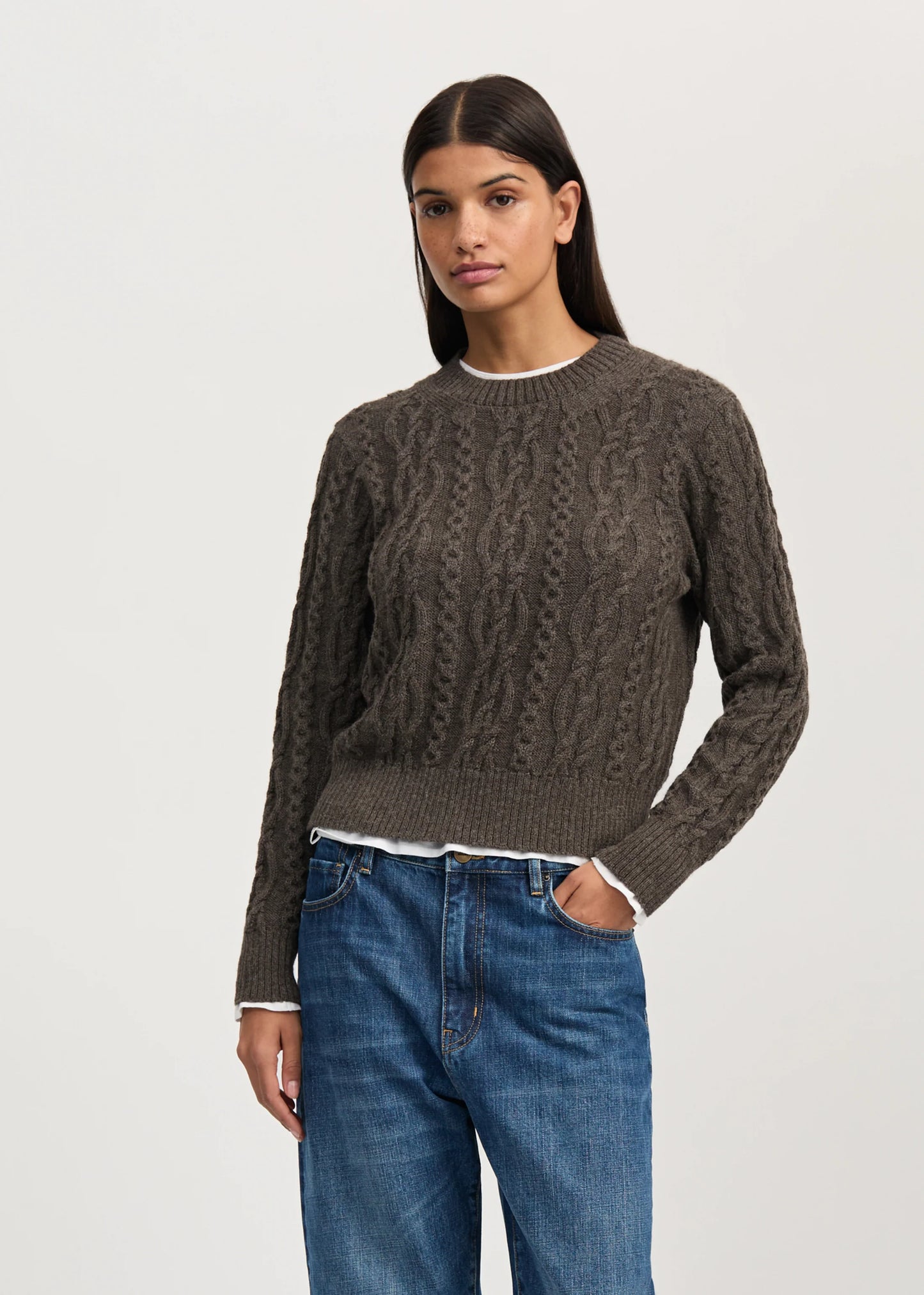 Aiayu "Orenda sweater – llama" Pure Smokey Brown