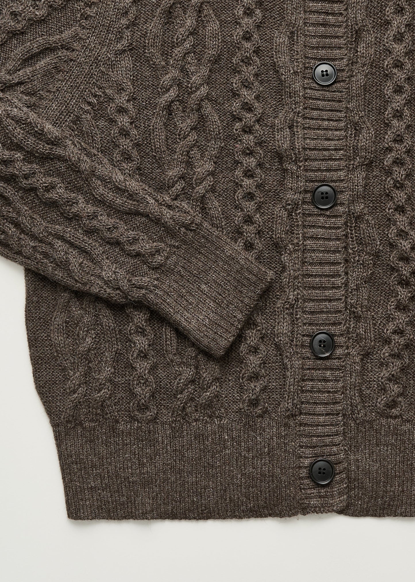 Aiayu "Pala cardigan – llama" Smokey Brown Melange