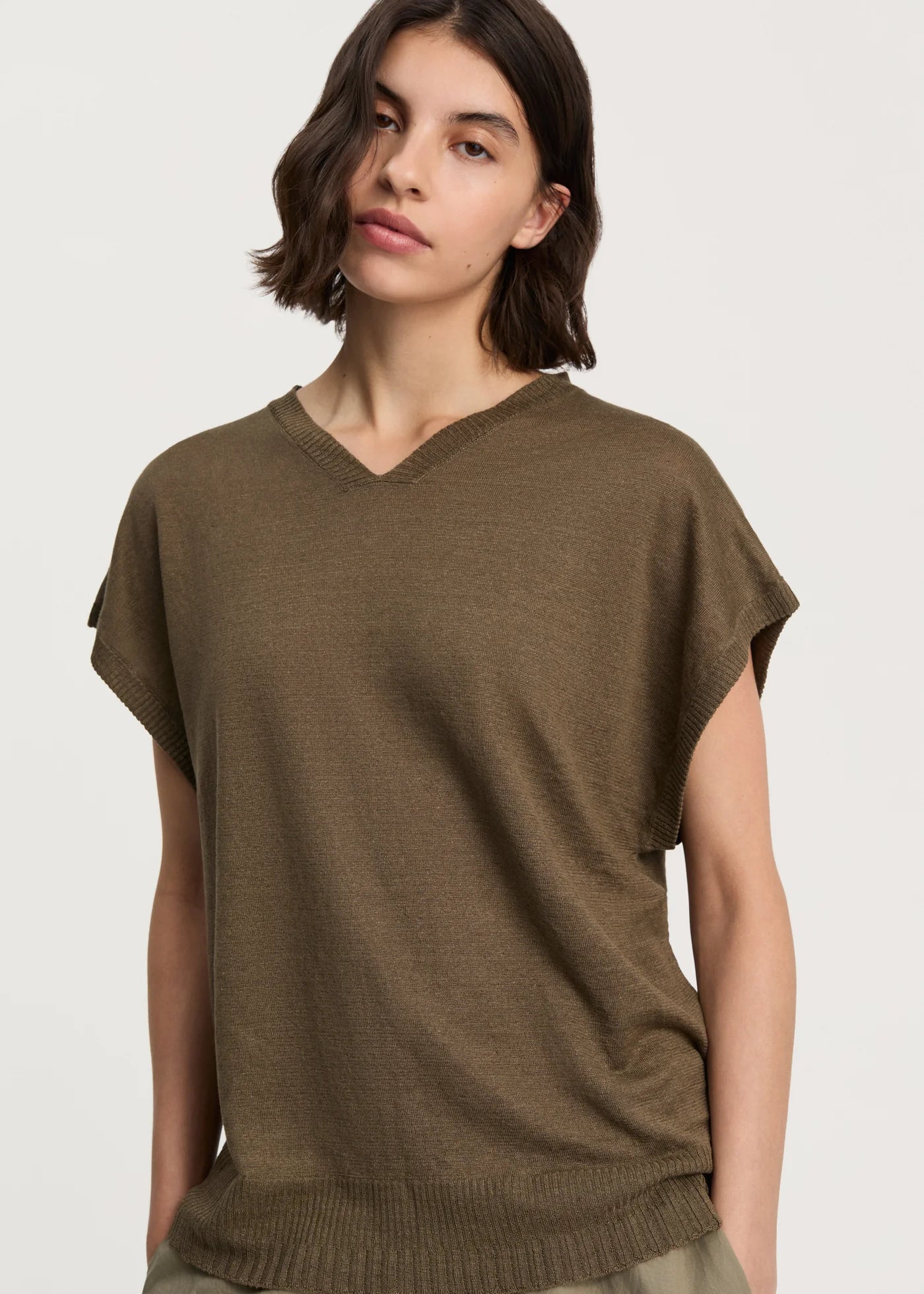 Aiayu "Priti vest – linen" Green Wood