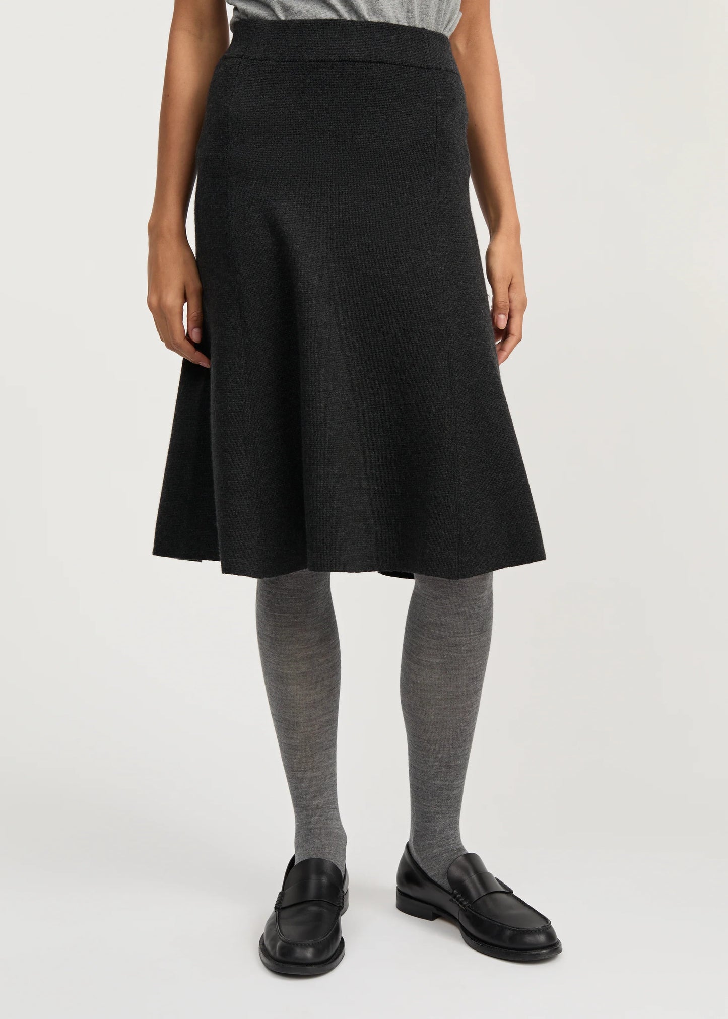 Aiayu "Riley skirt - merino wool" Antracite