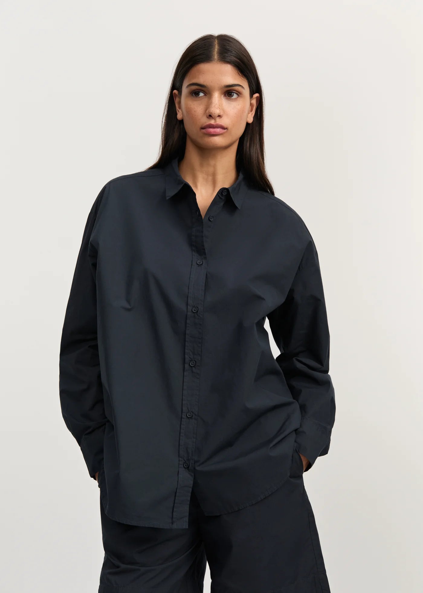 Aiayu "Shirt" Black Navy